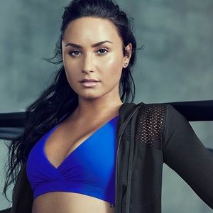 Fabletics Demi Lovato Eden Bra Blue Size XL NWT  P